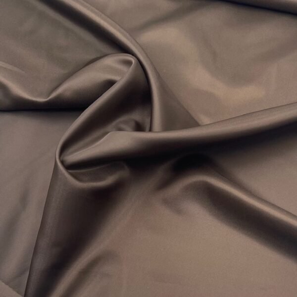 1 Peça de Taffetá Poliester 10 mts - Castanho 1,50 mts largura