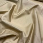 1 Peça de Taffetá Poliester 10 mts - Bege 1,50 mts largura