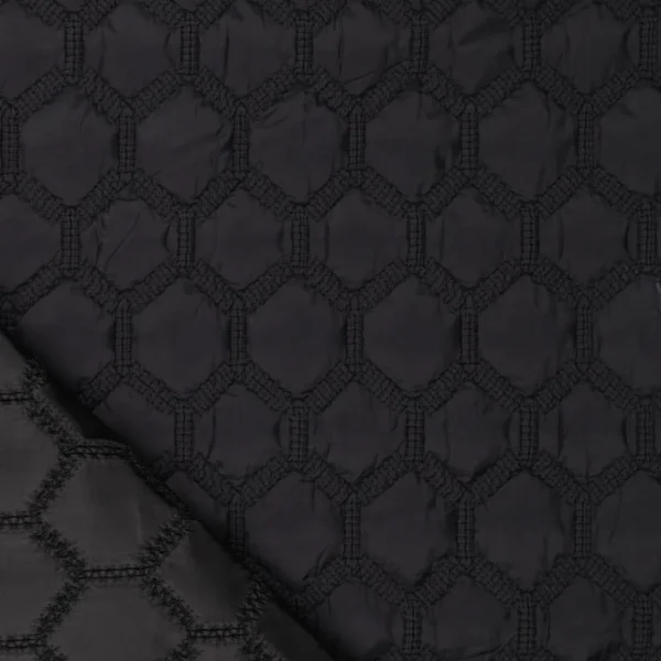 Acolchoado Gradini – Preto