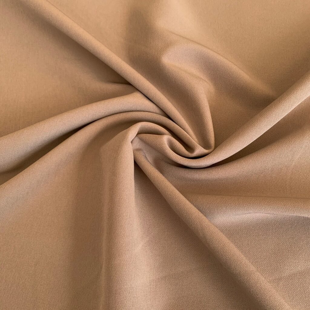 Crepe Compacto – Camel Escuro