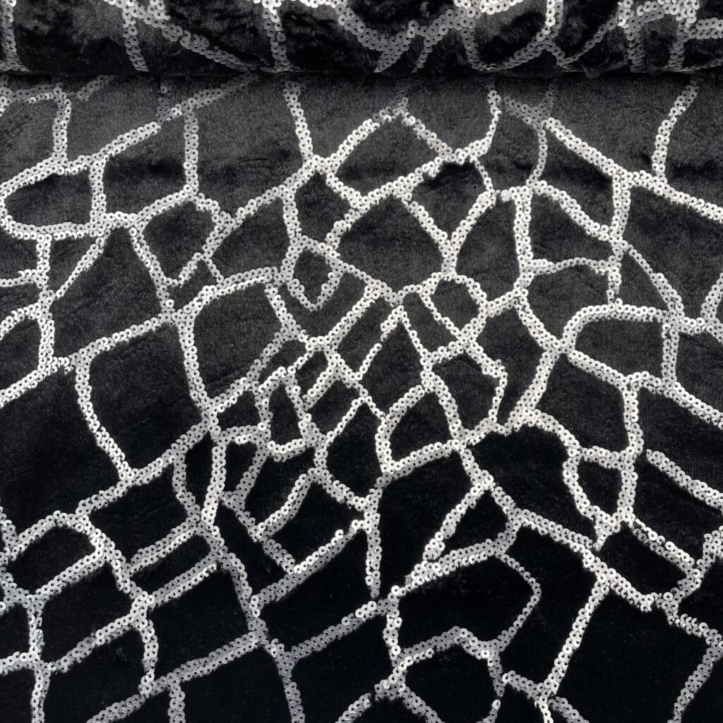 Pelo com Lantejoula – Prata