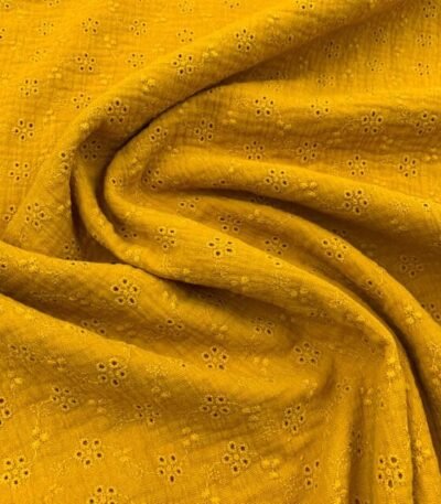 Musselina Bordado Inglês – Amarelo