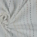 Musselina Bordada Riscas – Branco - imagem 3