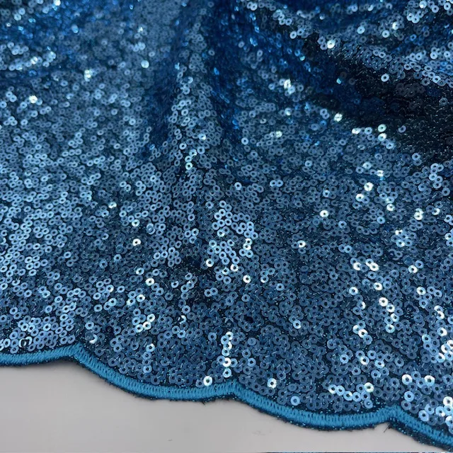 Lantejoula-Shine-Azul-Turquesa-c-jpg.webp Lantejoula Shine c/ Terminação – Azul Turquesa