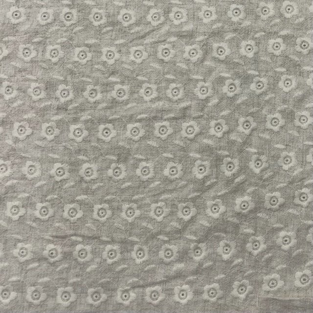 Linho Viscose Bordado – Natural