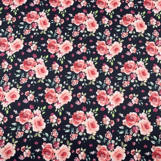 Seda Crepe – Floral – Preto