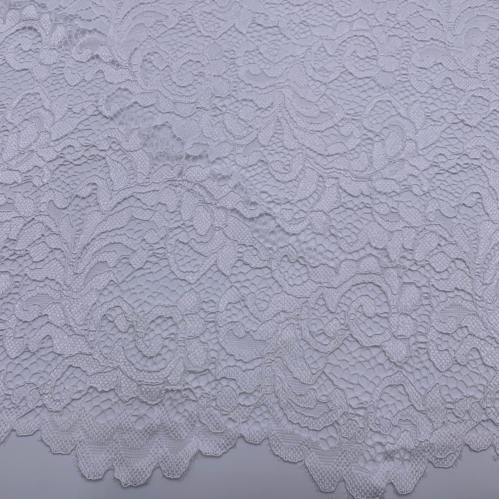 Renda-Gupi-Branco-scaled-2.jpeg Renda Gupi – Branco