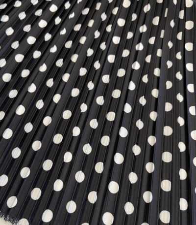 Seda Crepe Plissada Bolas – Preto