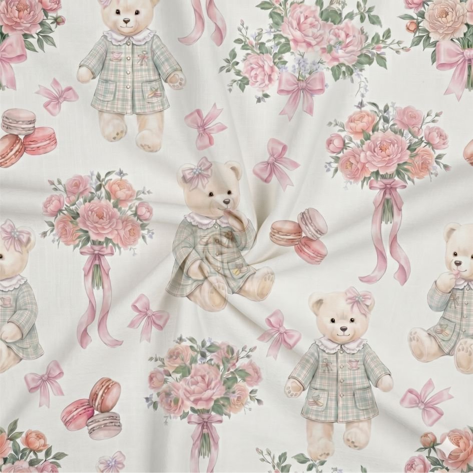 Tecido Popeline Ursinho e Flores Branco a Violet Fabrics