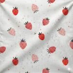 Tecido Nylon Impermeável Morangos - Branco